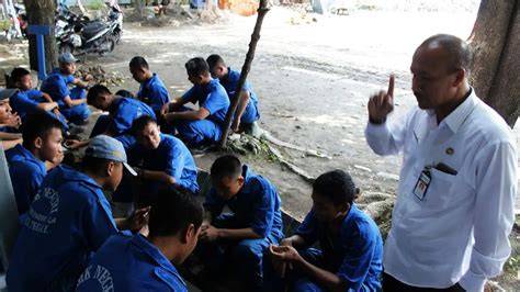 4 Alasan Podcast Curhat Guru BK Semarang Ditiru Sekolah Lain