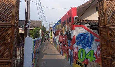 Kenapa Gang Sempit di Desa Bisa Jadi Lorong Wisata?
