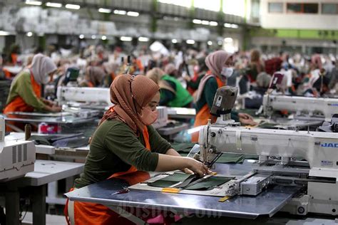 5 Cara Film Indonesia Menceritakan Buruh Tekstil dan Serikatnya